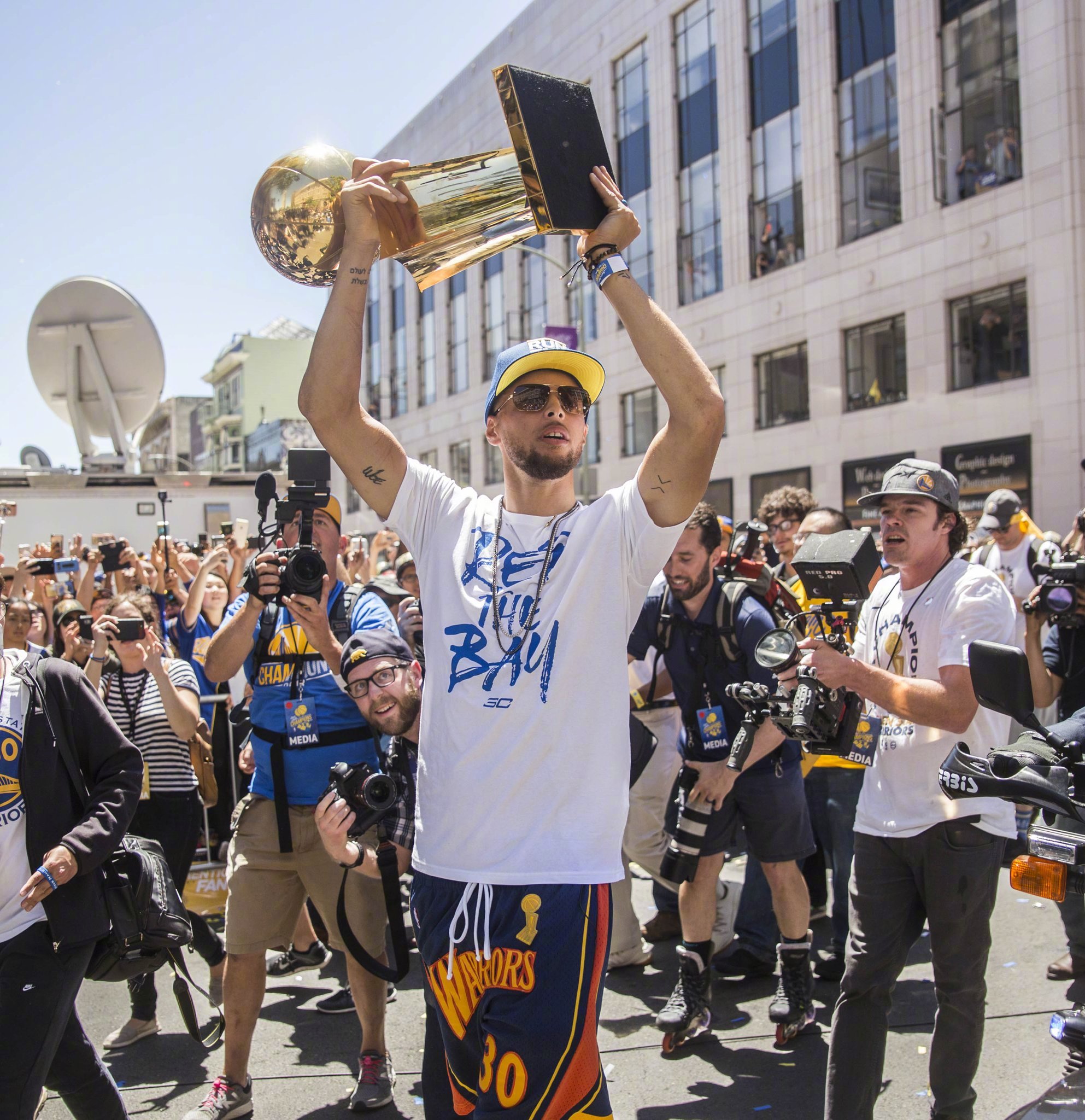 美国媒体在 美国媒体在