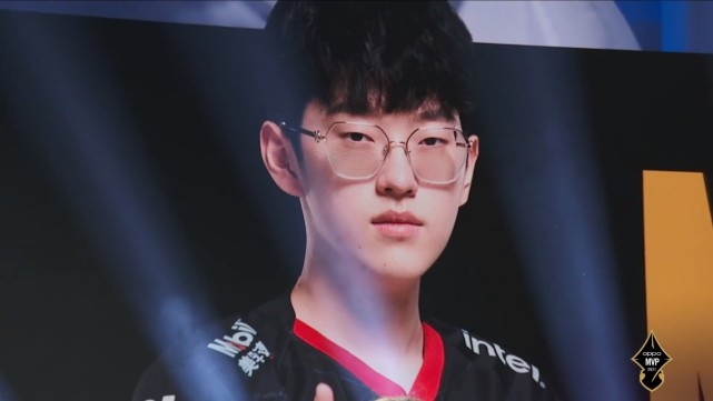 首秀表现来 首秀表现来