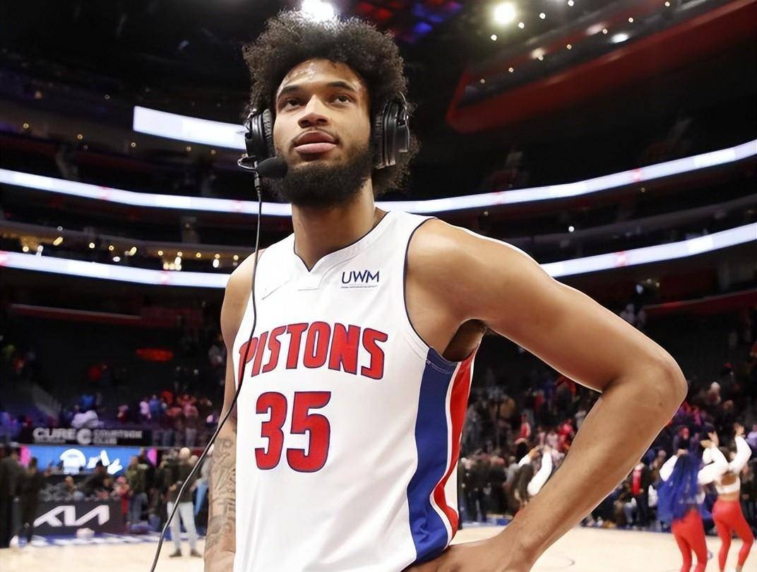 是他们夺冠 是他们夺冠