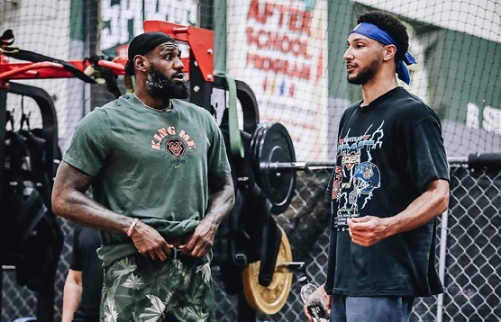 而王欣瑜则 而王欣瑜则